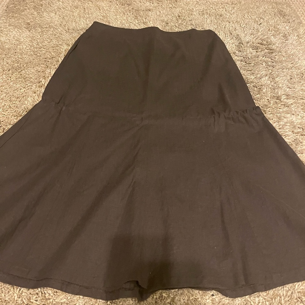 Skirt - Picture 2 of 2